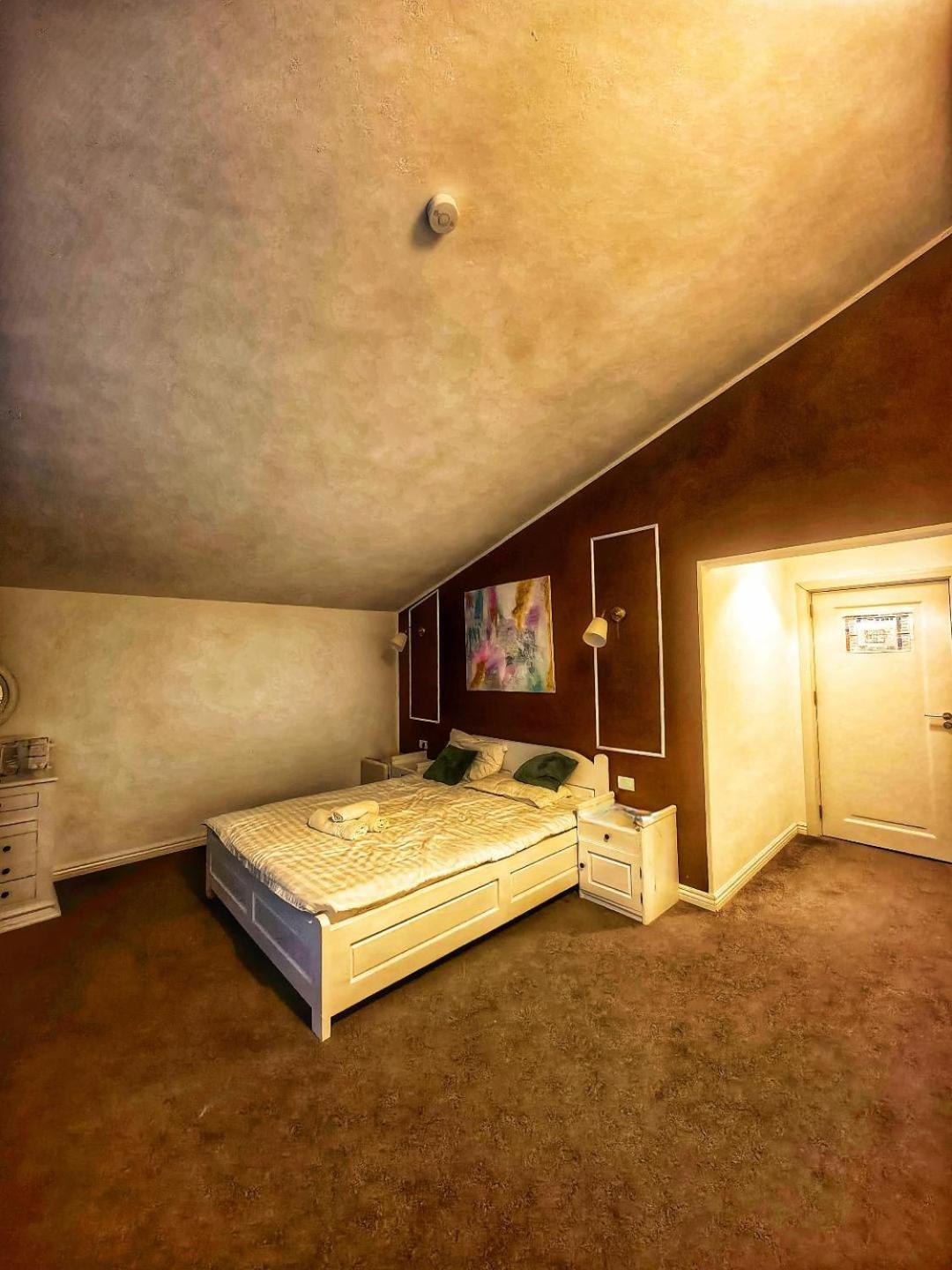 Green Hill Villa Călimăneşti 外观 照片